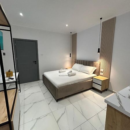 Full Moon Apartments クサミル エクステリア 写真
